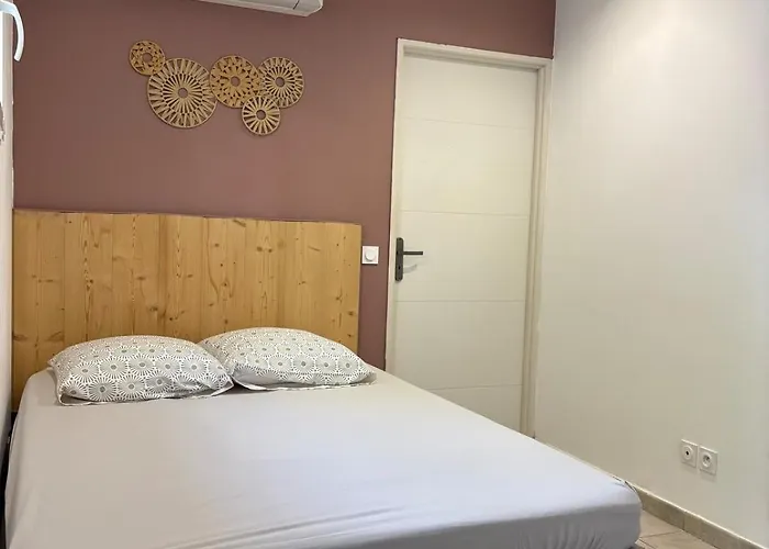 T2 Climatise A 10 Min Des Plages